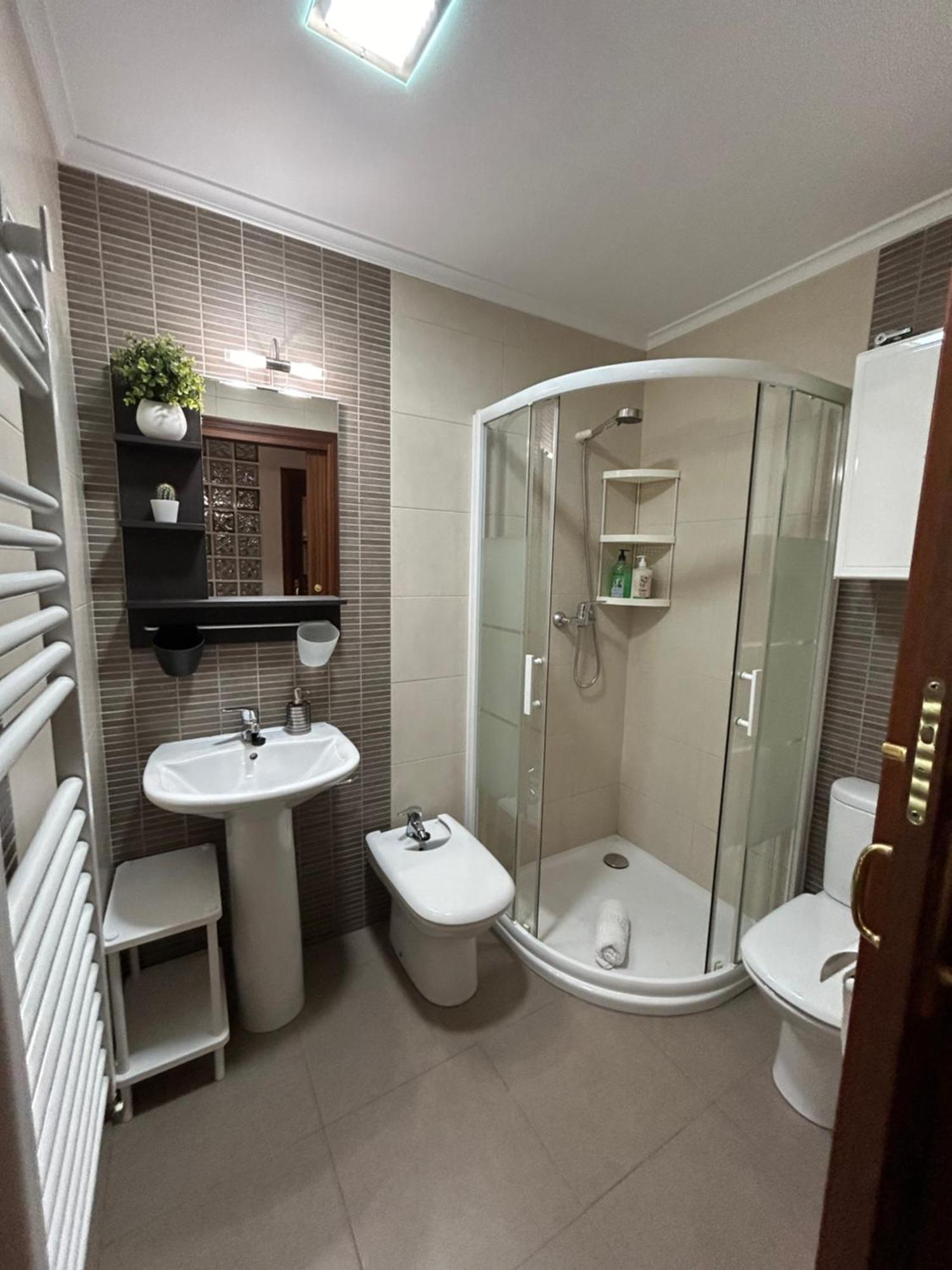 Acogedor Apartamento En Gernika Ngoại thất bức ảnh